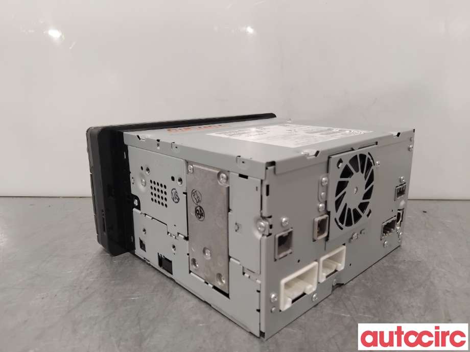 Bilstereo navigasjon til Mitsubishi Outlander 2015-->> (Type III, Fase 2)  (MITSUBISHI|8750A569|NR-242WM-16KZN0)