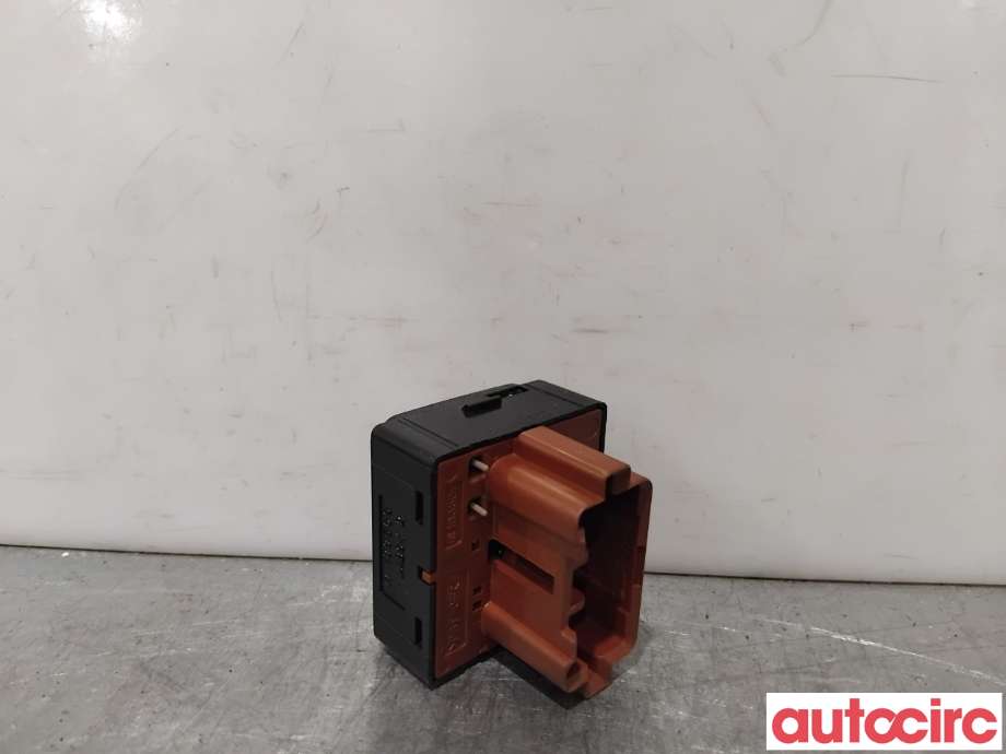 Bryter speil til Mitsubishi Outlander 2015-->> (Type III, Fase 2) (MITSUBISHI|MR951187|)