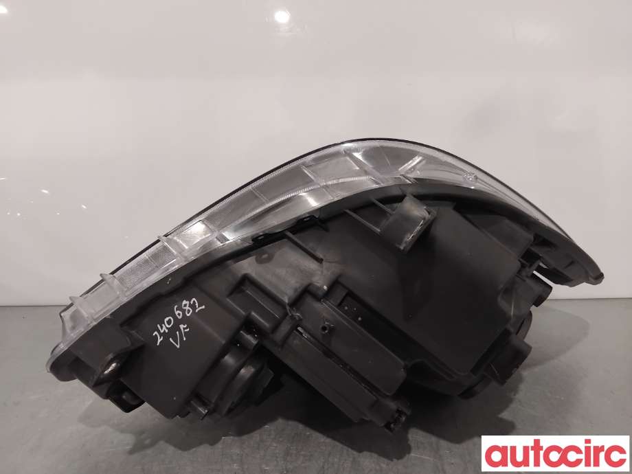Frontlykt venstre halogen til Mercedes Sprinter 2006-2013 (Fase 1) (906) (906) (MERCEDES|A9068200161|)