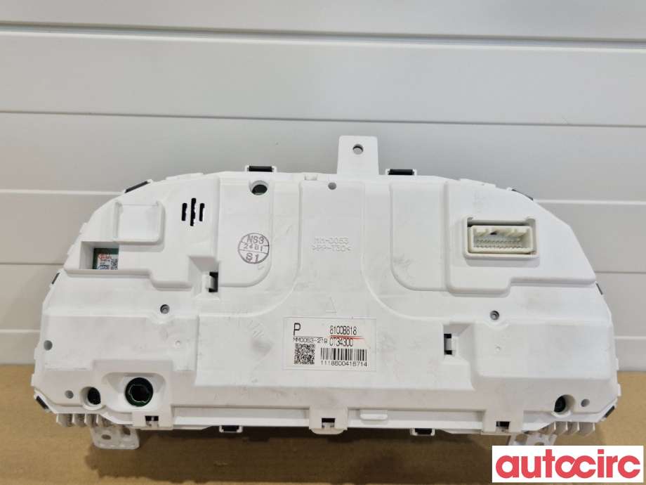 Instrumentpanel til Mitsubishi ASX 2010-2019  (MITSUBISHI|8100B818|MM0053-219)