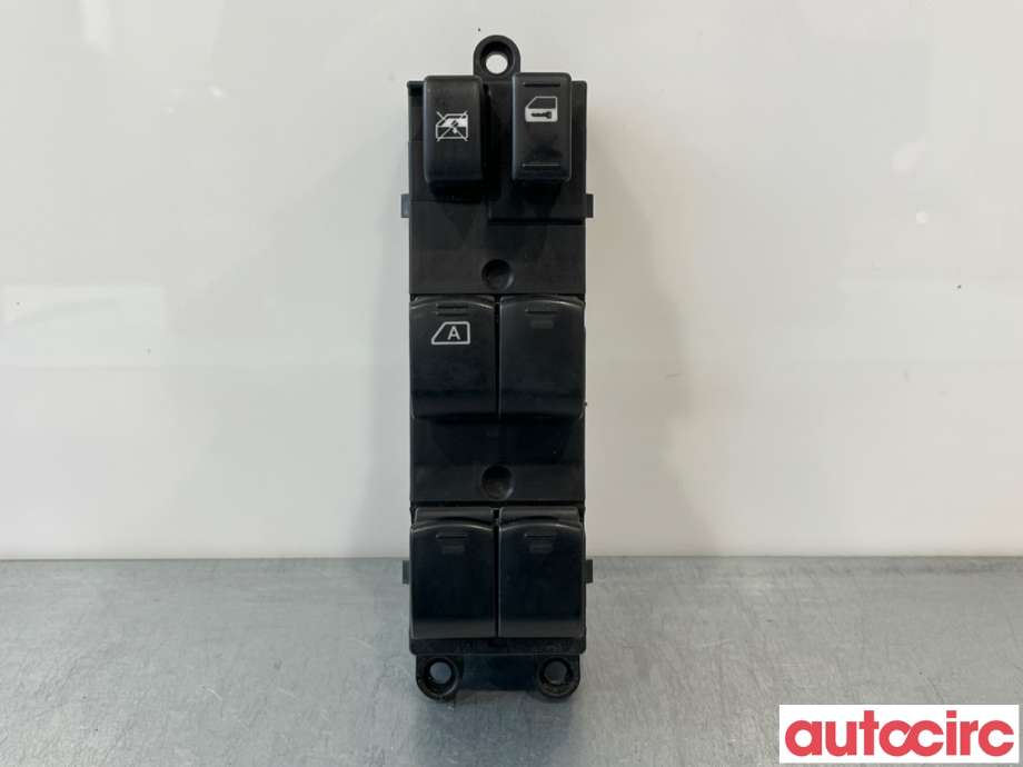 Bryter ruteheis til Subaru Forester, 2008-2013 (Type III)  (SUBARU|83071FG090)