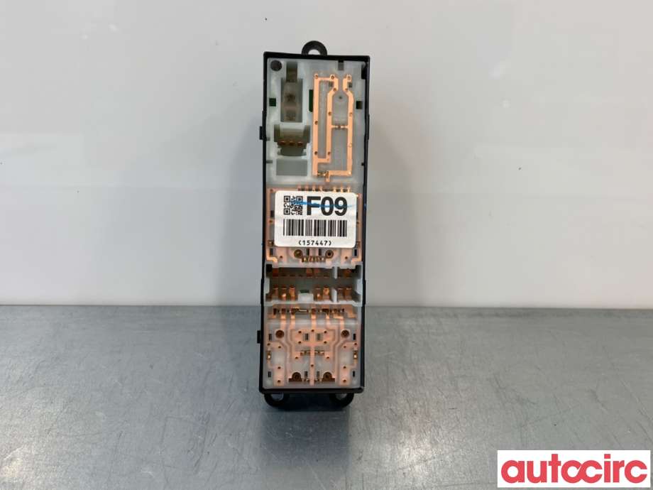 Bryter ruteheis til Subaru Forester 2008-2013 (Type III)  (SUBARU|83071FG090|)