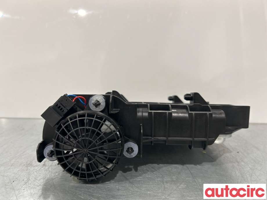 Diverse deler til VW ID.4 2020-->>  (VOLKSWAGEN|1EA937012P)