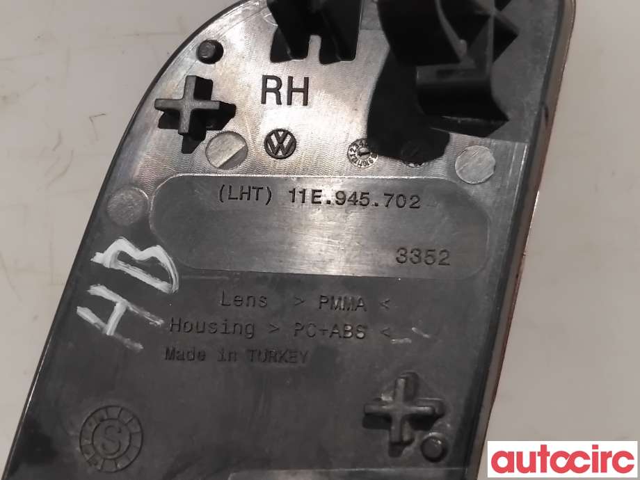 Refleksplate til VW ID.4 2020-->> (VOLKSWAGEN|11E945702|)