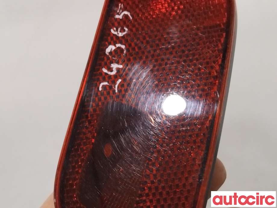 Refleksplate til VW ID.4 2020-->> (VOLKSWAGEN|11E945702|)
