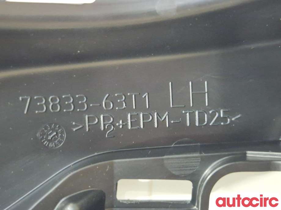 Dashbord friskluftdyse til Suzuki SX4 S-CROSS 2013-->> (Type II)  (SUZUKI|73832-63T10-0CE|37430-54P11-5PK|73833-63T1)