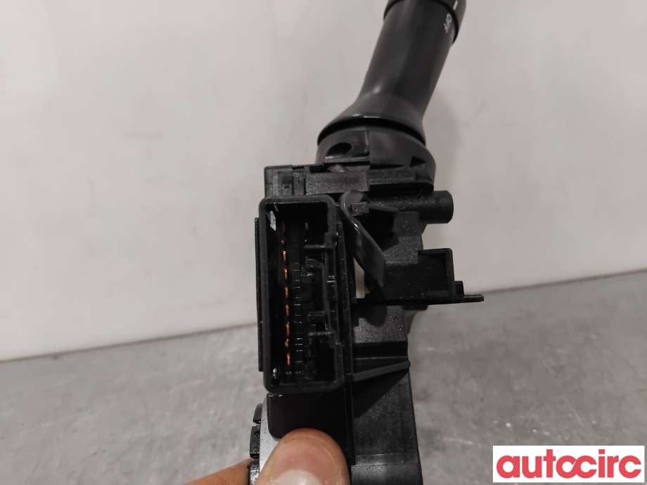Bryter blink til Toyota Hilux 2006-2011  (TOYOTA|8414052170|)