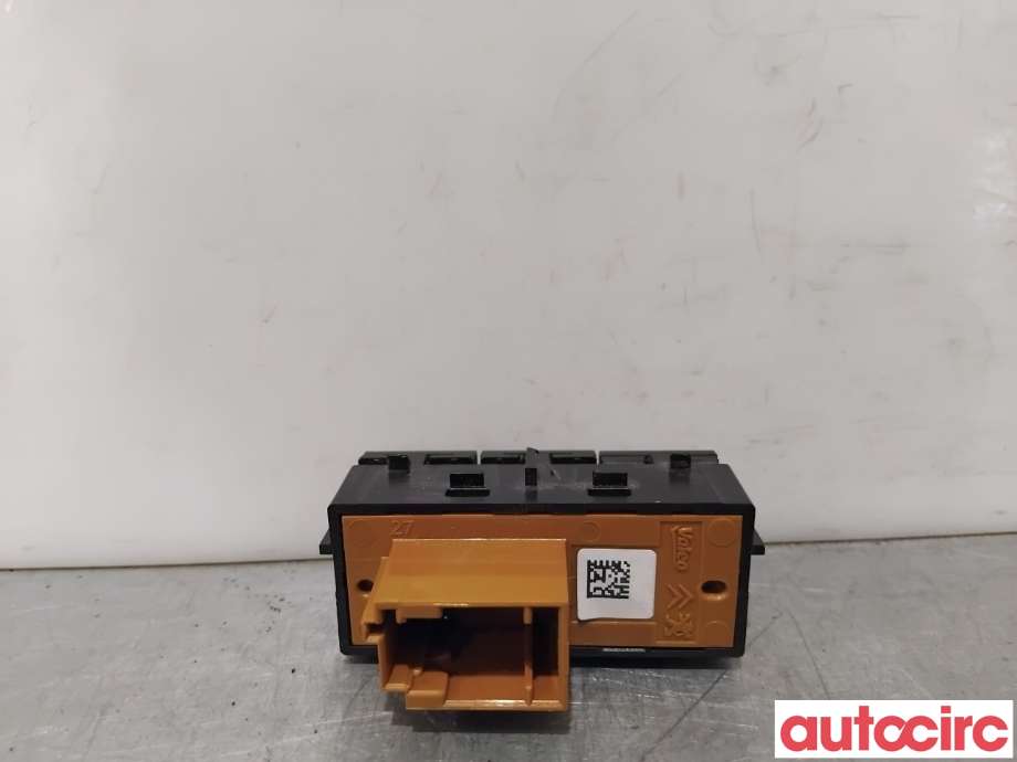 Bryter Antispinn til Peugeot Expert 2016-->> (Type III)  (PEUGEOT|98088542ZD|)
