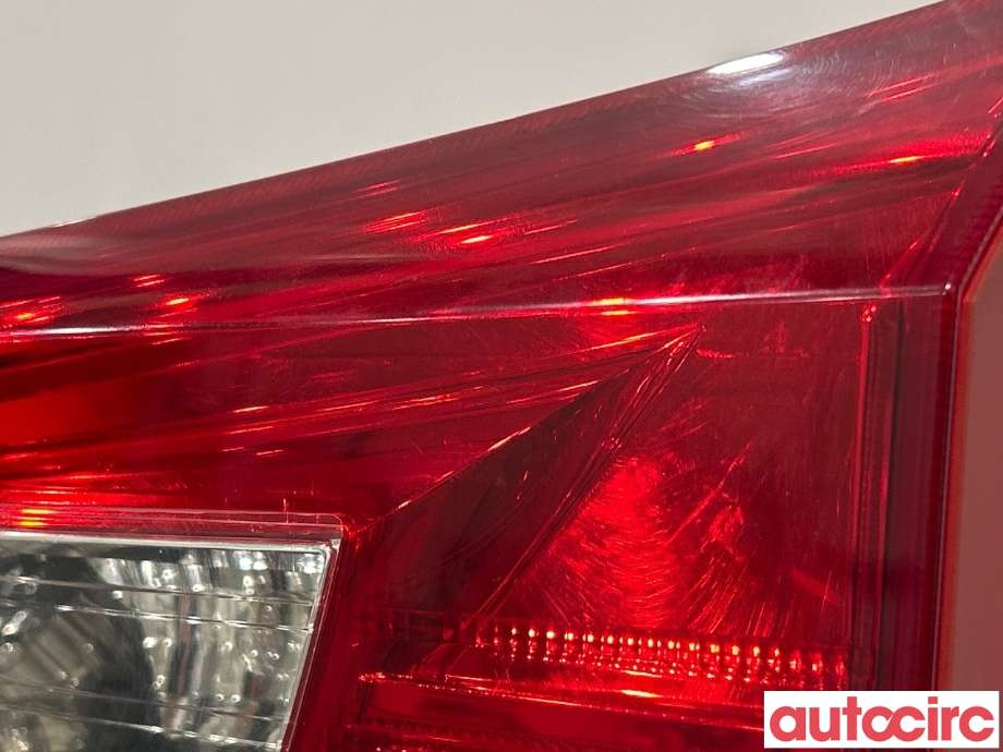 Baklykt høyre indre til Toyota Auris 2015-2019 (Type II, Fase 2)  (TOYOTA|8158102500)