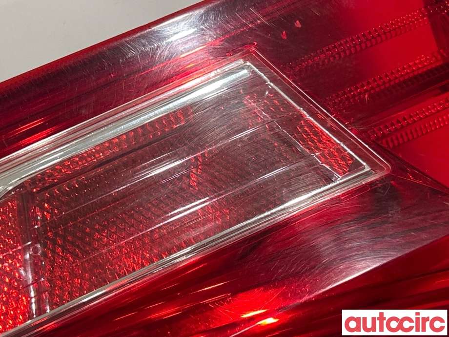 Baklykt venstre indre til Toyota Auris 2015-2019 (Type II, Fase 2)  (TOYOTA|8159102490)