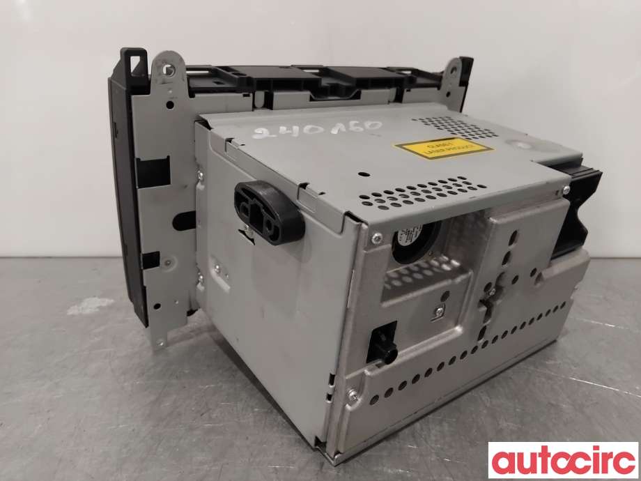 Bilstereo til Mercedes Vito/Viano 2004-2010 (Fase 1) (W639) (W639) (MERCEDES|A1698700689|MF2750)