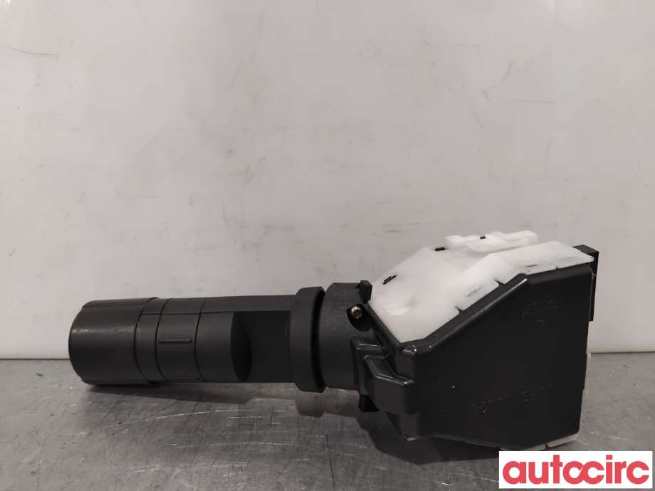 Bryter blink til Øvrige personbiler Infiniti FX 2003-2008 (INFINITI|25540ZM01A|)
