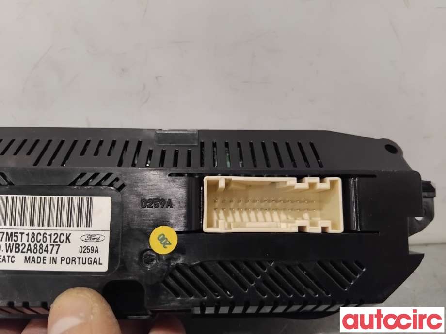 Varmeapparat betjening til Ford Kuga 2008-2012 (Type I)  (FORD|1701140||7M5T18C612CK)