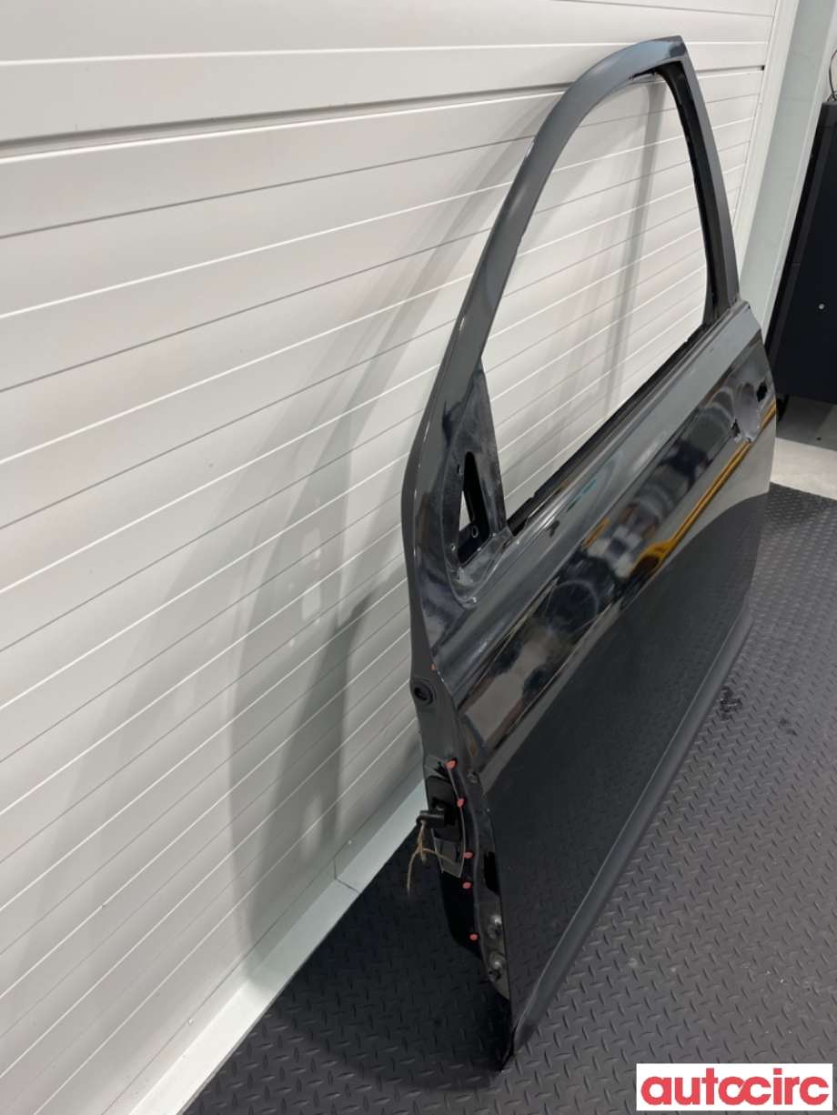 Dør venstre foran til Nissan Qashqai 2007-2010 (Type I, Fase 1)  (NISSAN|H0101EY1MA||H0101EY1MC)