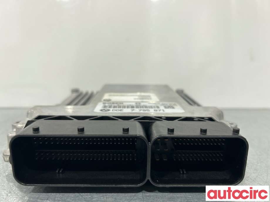 Styreenhet motor til BMW X3 2003-2006 (Fase 1) (E83) (E83) (BMW|13617800132|0281011121|7795871)