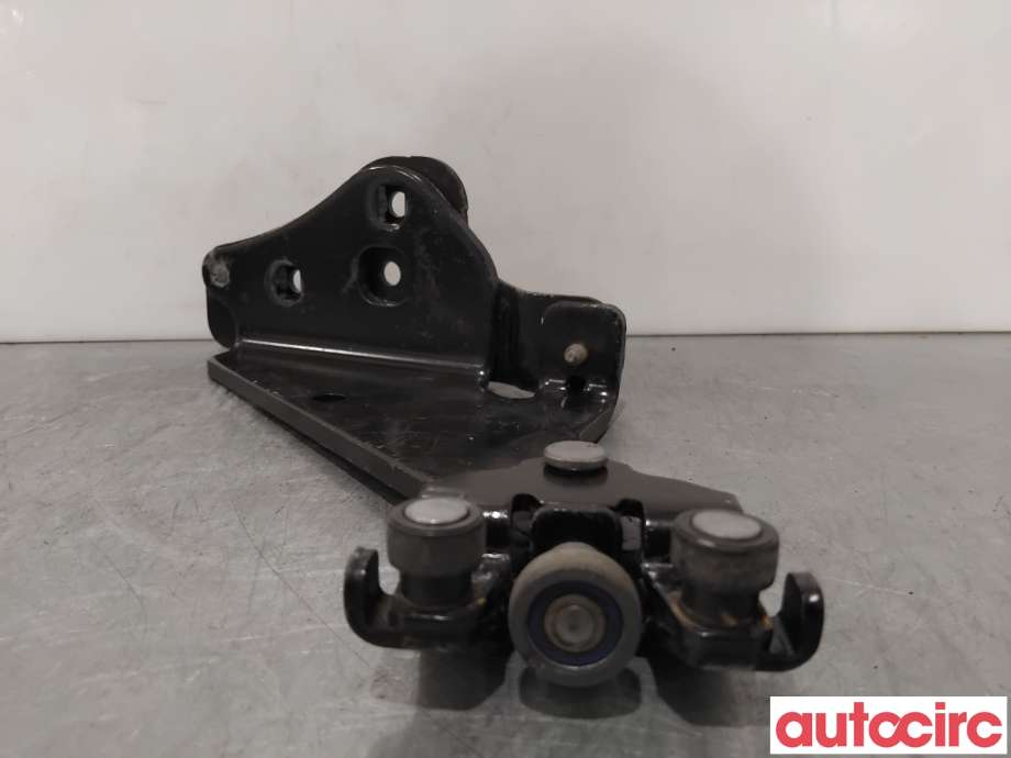 Diverse deler til Mercedes Citan 2012-2021 (W415) (W415) (MERCEDES|A4157602300|)
