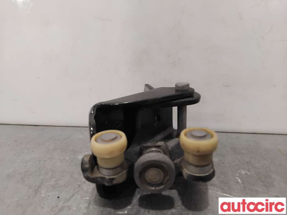 Diverse deler til Mercedes Citan 2012-2021 (W415) (W415) (MERCEDES|A4157602400|)