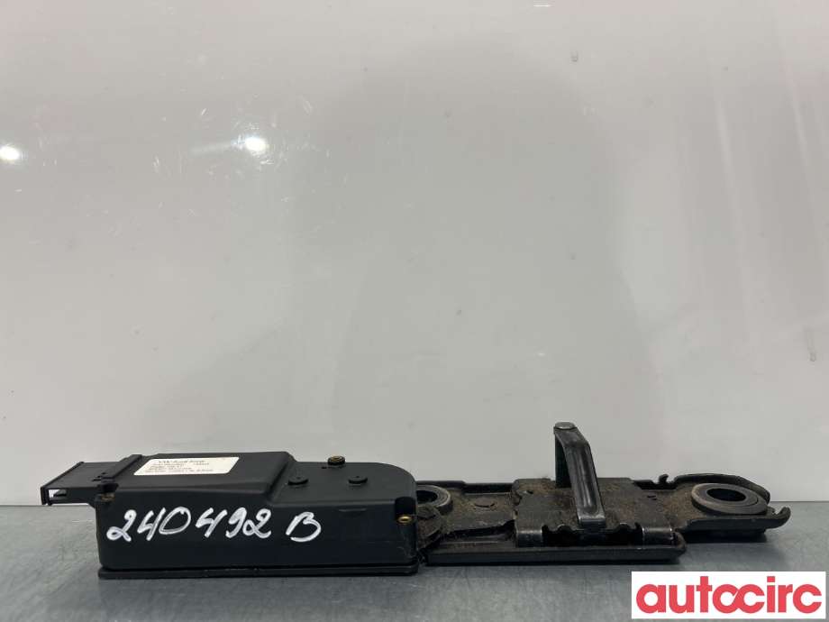 Baklukelås til Audi A6, Allroad 2012-2014 (Type III, Fase 1) (C7) (C7) (AUDI|4F9827383H)