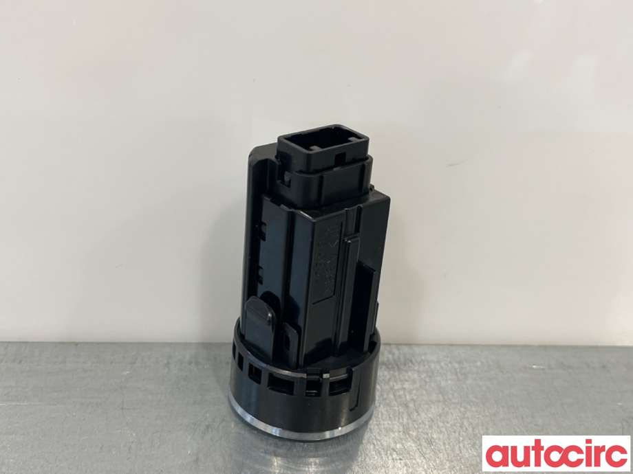 Bryter start/stopp til Subaru Forester 2008-2013 (Type III)  (SUBARU|83031AG002|83031AG000|83031AG001)