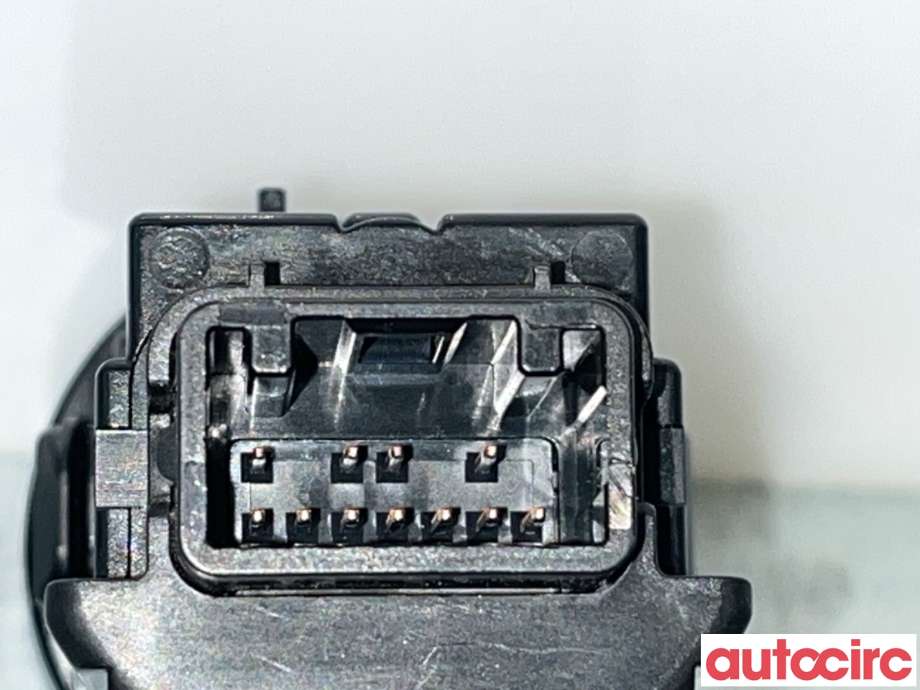 Bryter start/stopp til Subaru Forester 2008-2013 (Type III)  (SUBARU|83031AG002|83031AG000|83031AG001)