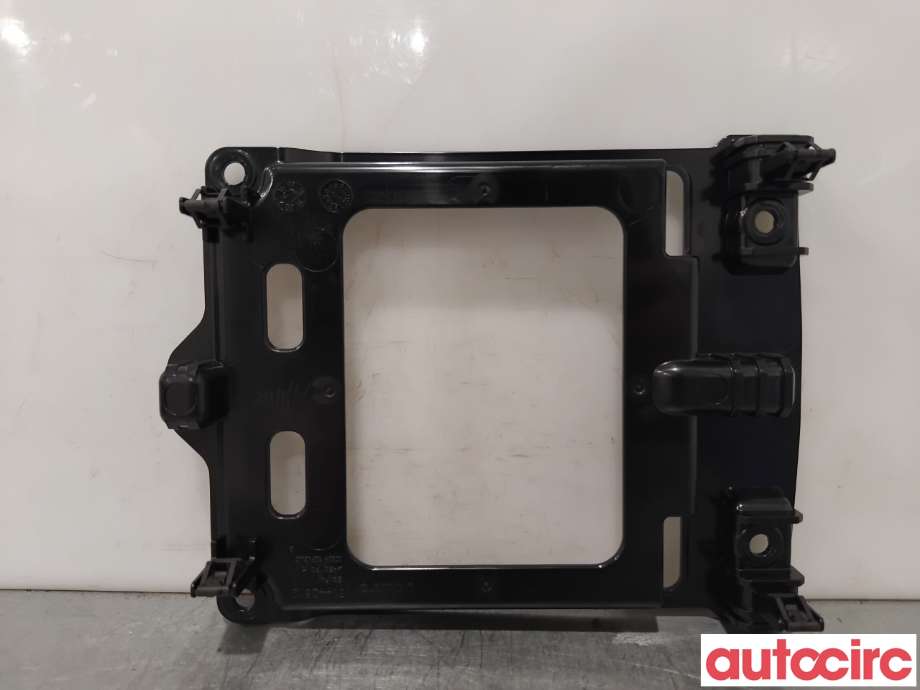 Innredning diverse til Volvo XC40 2018-2024  (VOLVO|31442612|)