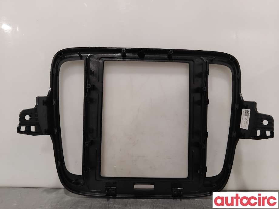 Innredning diverse til Volvo XC40 2018-2024 (VOLVO|32277961|)