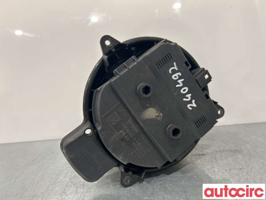 Varmeapparat motor til Audi A6, Allroad 2012-2014 (Type III, Fase 1) (C7) (C7) (AUDI|4H1820021B)