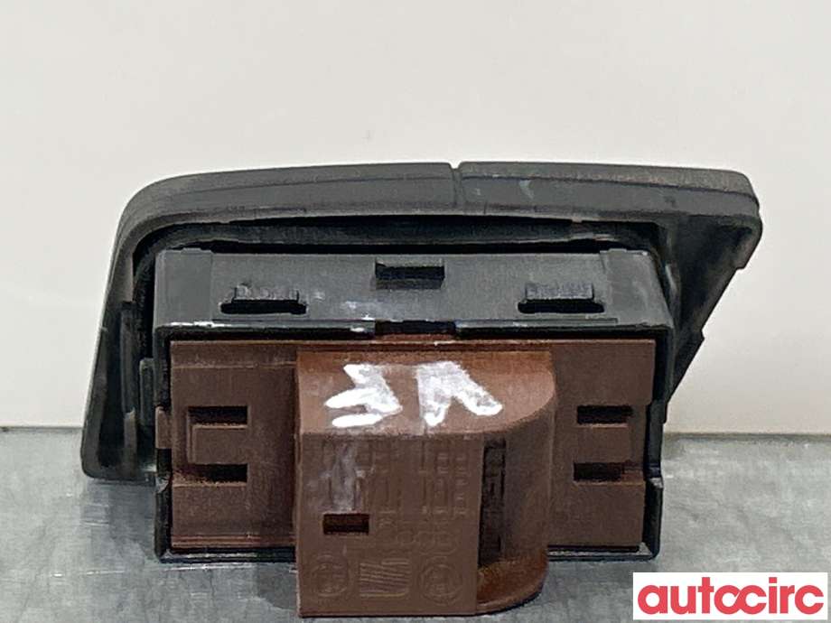 Bryter diverse til Audi A6, Allroad 2012-2014 (Type III, Fase 1) (C7) (C7) (AUDI|4G1962107)