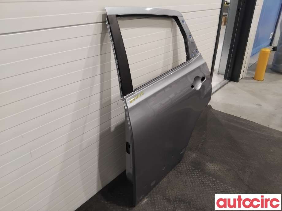 Dør venstre bak til Nissan Qashqai 2010-2014 (Type I, Fase 2)  (NISSAN|H2101JD0MC|)