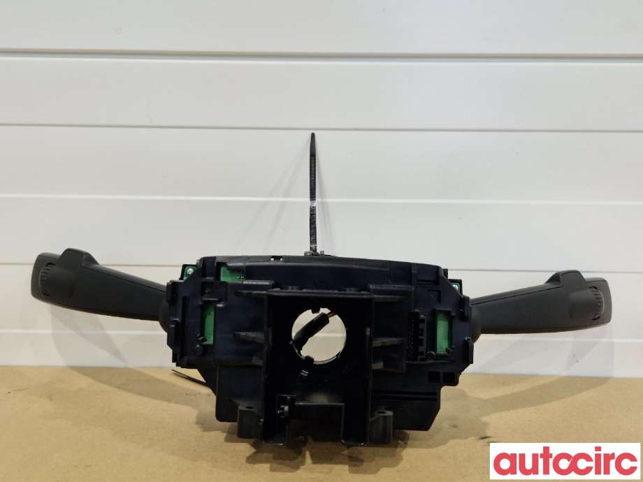 Bryter combi til Volvo XC70 2014-2016 (Type II, Fase 2)  (VOLVO|31456047|)
