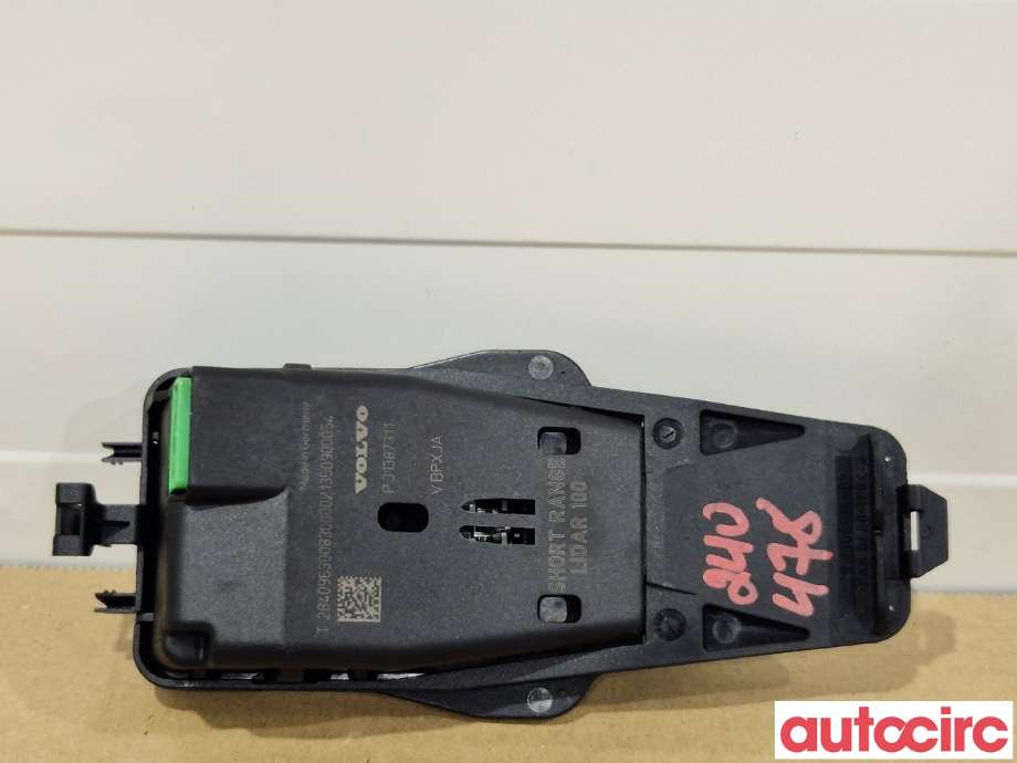 Sensor radar til Volvo XC70 2014-2016 (Type II, Fase 2)  (VOLVO|31387311|)