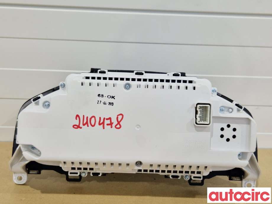 Instrumentpanel til Volvo XC70 2014-2016 (Type II, Fase 2)  (VOLVO|36001771|799-410U|31327793)