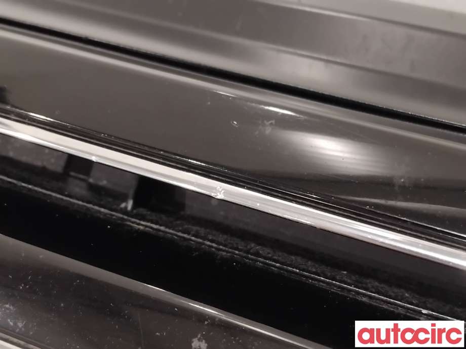 Grill til VW Golf VI 2008-2012  (VOLKSWAGEN|1K9853651G||1K9853653A)