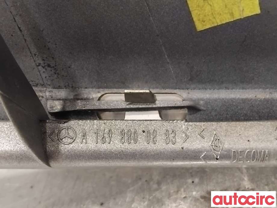 Grill til Mercedes B-Klasse 2008-2011 (Fase 2) (W245) (W245) (MERCEDES|A1698800883|)