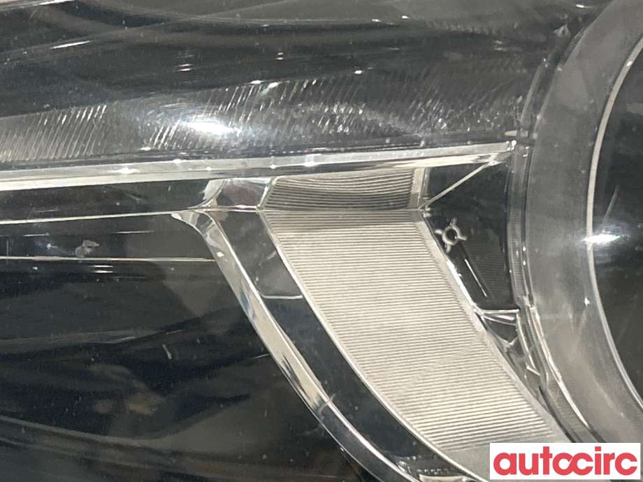 Frontlykt venstre halogen til Mazda 3 2013-2016 (Type III, Fase 1)  (MAZDA|BHR1-51-0L0A)