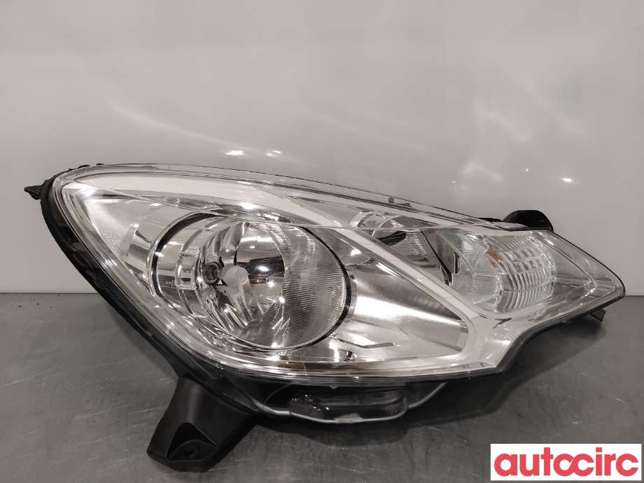 Frontlykt høyre halogen til Citroën C3, 2010-2016 (Type II)  (CITROEN|1605930080)