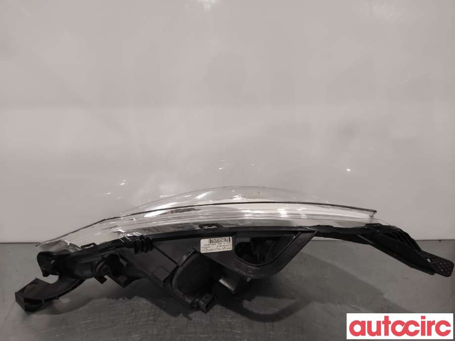 Frontlykt høyre halogen til Citroën C3 2010-2016 (Type II)  (CITROEN|1605930080|VP9PVX-13W029-AF|9673814380)