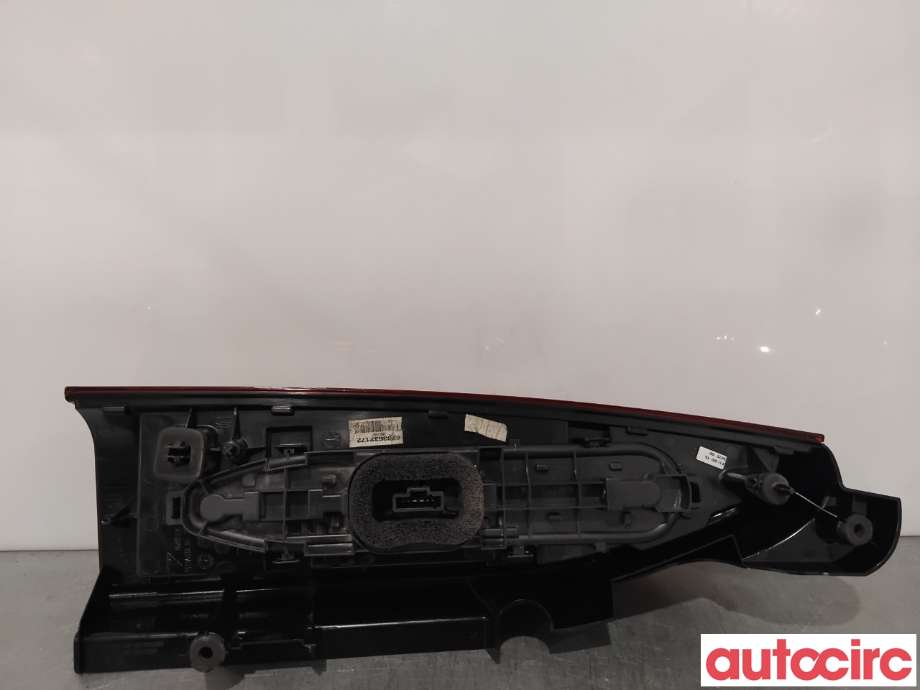 Baklykt høyre til Peugeot Partner 2015-2019 (Type II, Fase 2)  (PEUGEOT|9677205080||1680022580)