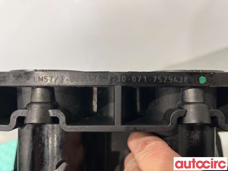 Manifold innsug til BMW 3-Serie 2005-2011 (E90/E91/E92/E93) (E90/E91/E92/E93) (BMW|11617522938||7529438)
