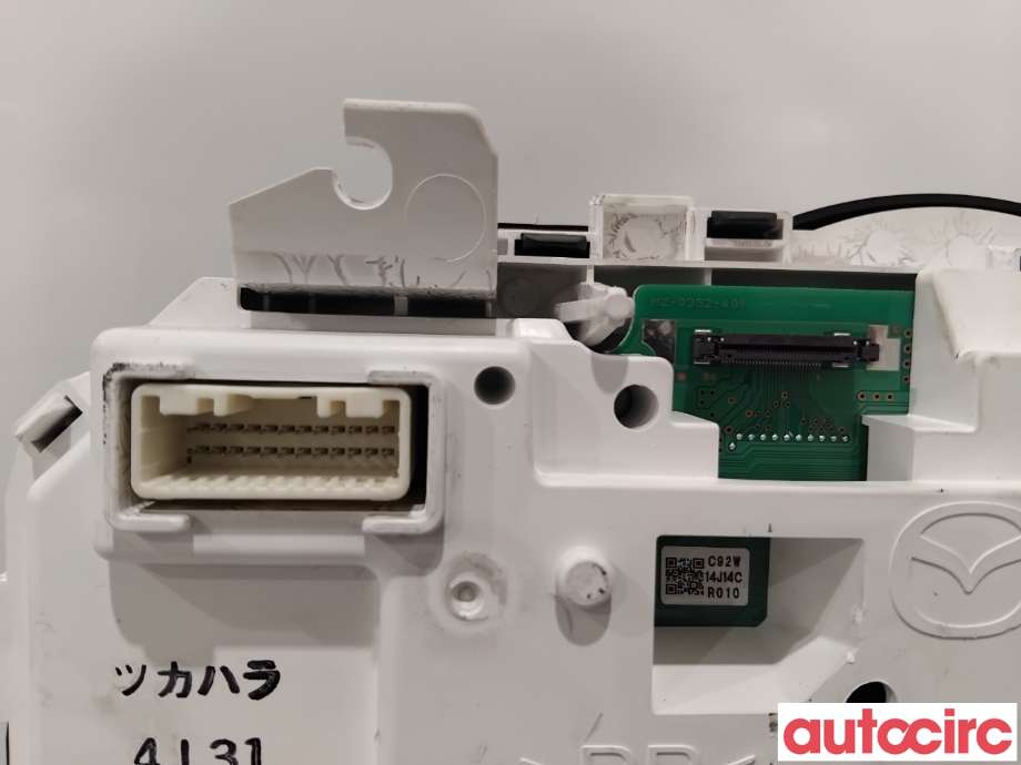 Instrumentpanel til Mazda 3 2013-2016 (Type III, Fase 1)  (MAZDA|BJE4-55-471N||BJE4)