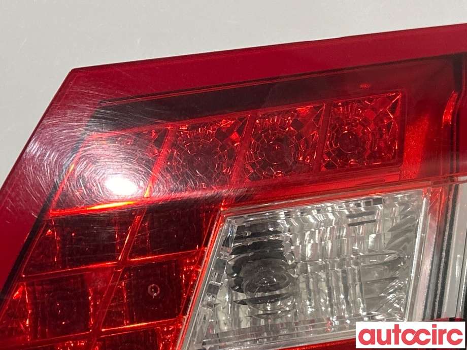 Baklykt høyre indre til Mercedes E-Klasse 2009-2013 (Fase 1) (W212) (W212) (MERCEDES|A2128200864)