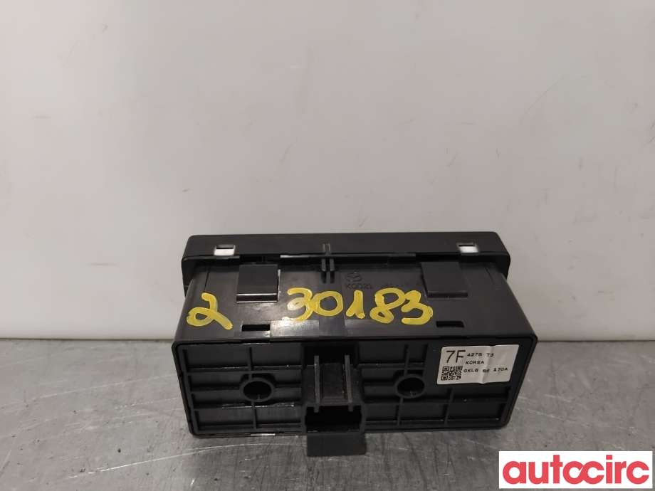 Bryter diverse til Mazda 3 2013-2016 (Type III, Fase 1)  (MAZDA|GKL6-66-170A||GKL666170A)