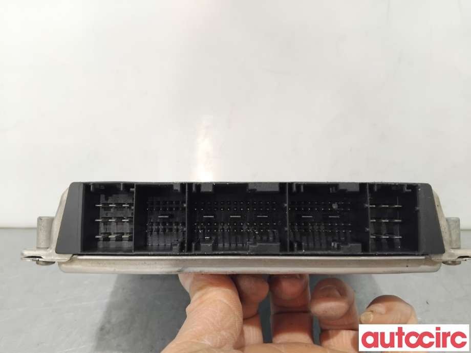 Styreenhet motor til Mercedes ML 1997-2005 (W163) (W163) (MERCEDES|A6121533279|0281010546|A6121536379)