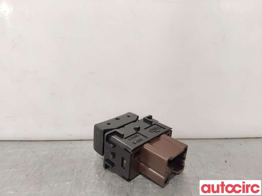 Bryter setevarme til Nissan Qashqai 2014-2021 (Type II)  (NISSAN|255003TA0A|)