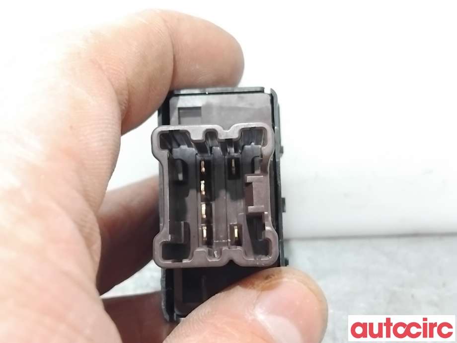 Bryter setevarme til Nissan Qashqai 2014-2021 (Type II)  (NISSAN|255003TA0A|)