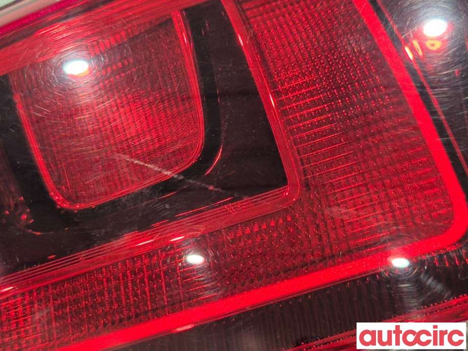 Baklykt høyre indre til VW Golf VII 2012-2017 (Fase 1)  (VOLKSWAGEN|5G0945094AE)