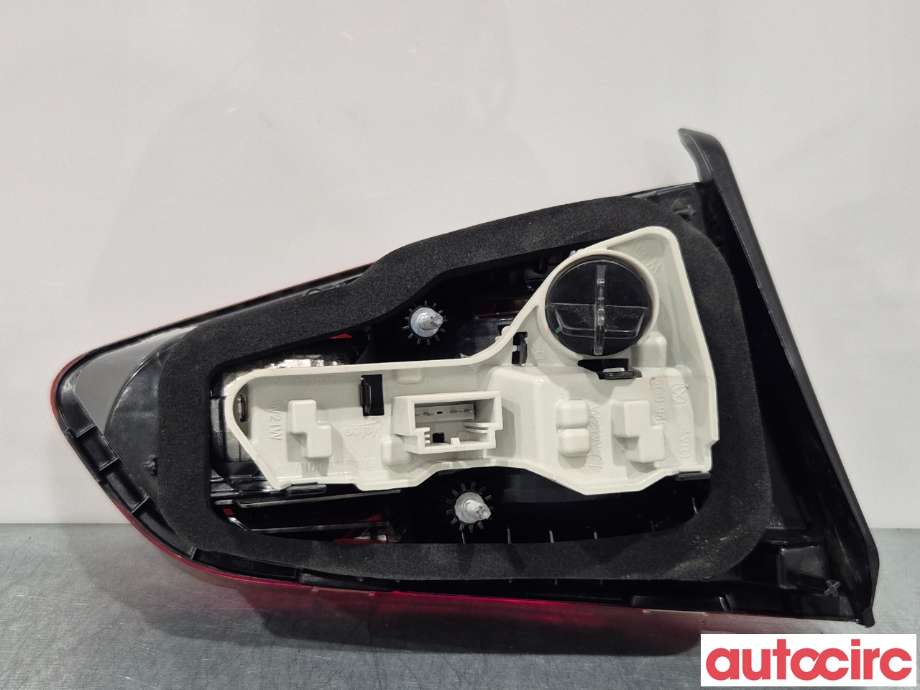 Baklykt høyre indre til VW Golf VII 2012-2017 (Fase 1)  (VOLKSWAGEN|5G0945094AE)