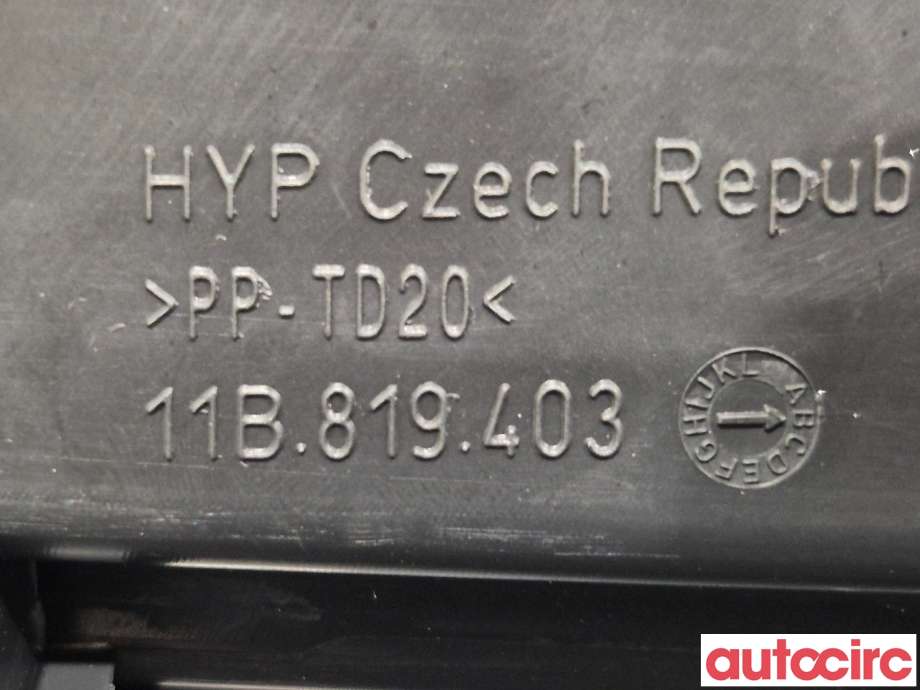 Diverse deler til VW ID.4 2020-->>  (VOLKSWAGEN|11B819403B|C180004|11B819403)