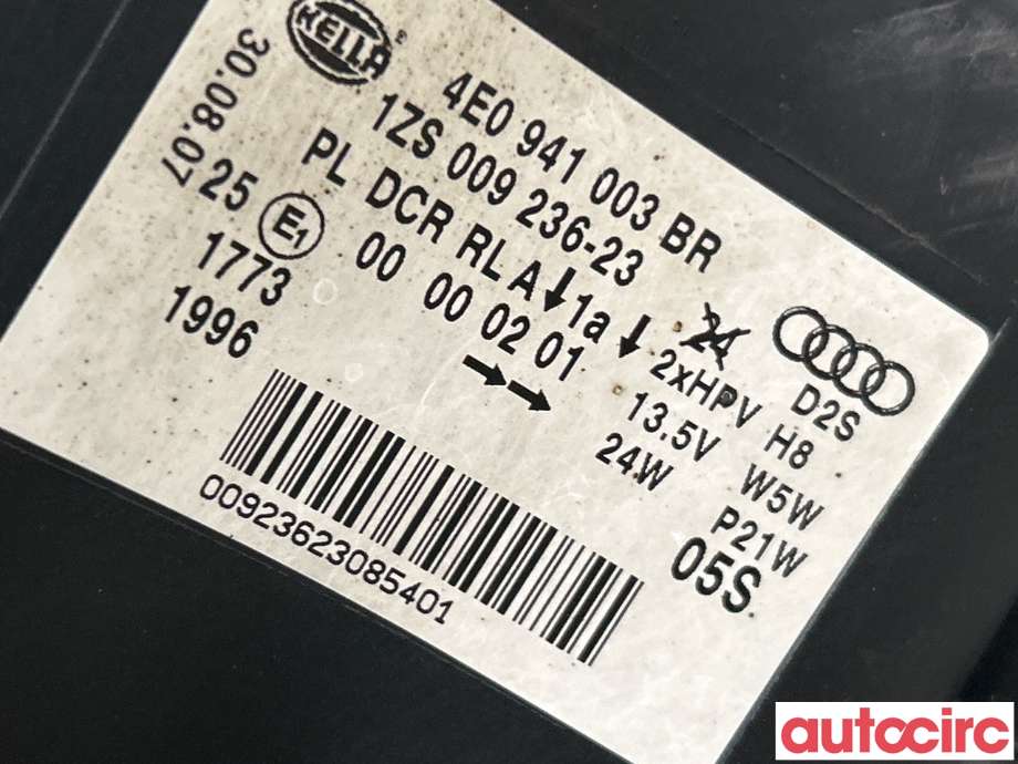 Frontlykt venstre halogen til Audi A8 2003-2010 (Type II)  (AUDI|4E0941003BM)