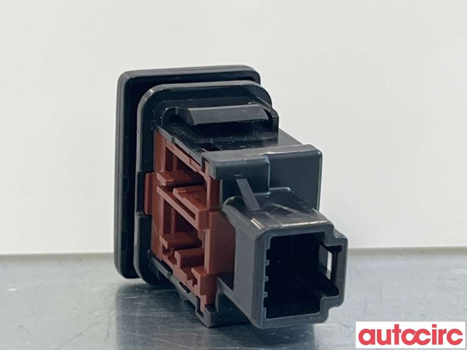 Bryter diverse til Toyota RAV4 2009-2013 (Type III, Fase 2)  (TOYOTA|8415042020|)